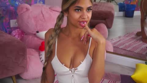 Asha online show from September 30, 11:10 am