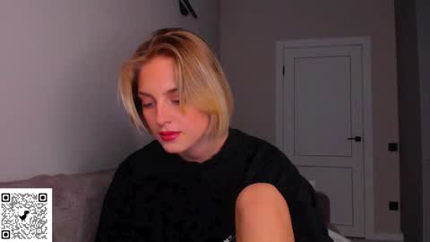 your pretty Ashley online show from January 11, 6:23 pm