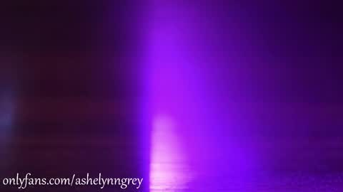 Ashelynn Grey online show from April 10, 6:30 am