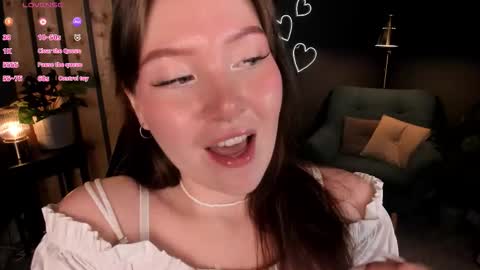 Ash online show from October 25, 1:11 pm