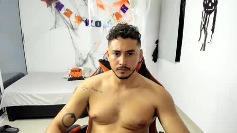 ashlan_king online show from November 7, 2:58 am