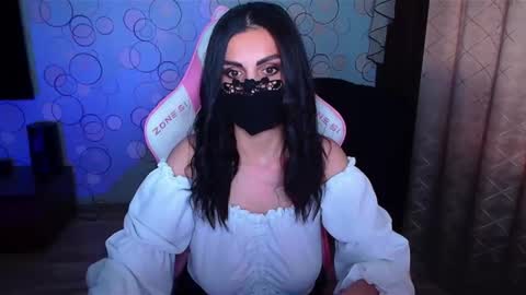   Yasmina   online show from November 3, 4:02 am