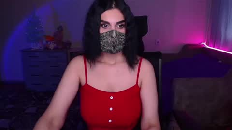  Yasmina   online show from January 11, 6:45 am