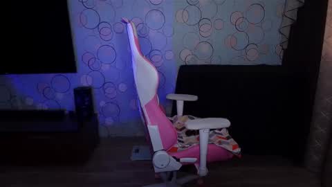   Yasmina   online show from February 24, 3:53 am