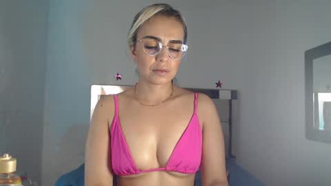 ashley__tylor online show from February 27, 3:29 am