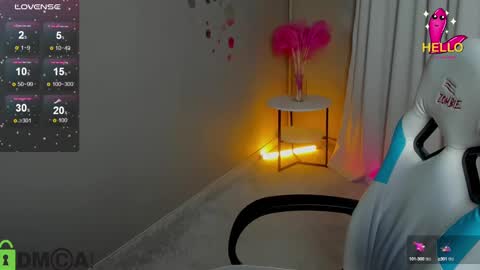 Ashley Allison online show from December 7, 8:00 pm