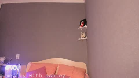 ashley_fly online show from November 17, 10:07 am