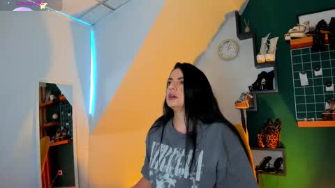 ashley_leon_ online show from February 22, 2:30 pm