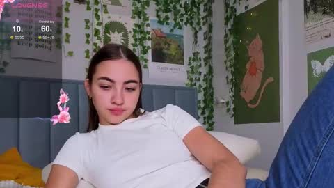 Ashle online show from November 28, 5:04 am