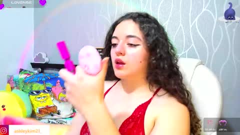 .. Ashley .. online show from November 25, 12:20 am