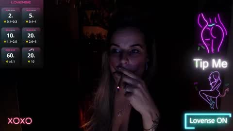 ashleyrosesweet online show from January 8, 8:25 pm