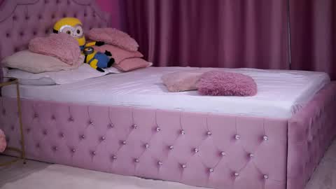 Ashley online show from October 12, 3:48 pm