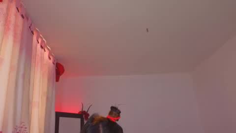 ASHLEY online show from January 19, 1:54 pm