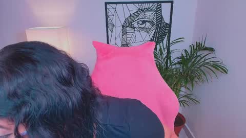 Ashleyy18   online show from April 2, 1:24 am