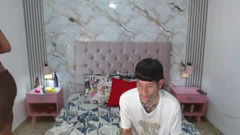 AshlieeGreenn online show from April 30, 8:03 pm