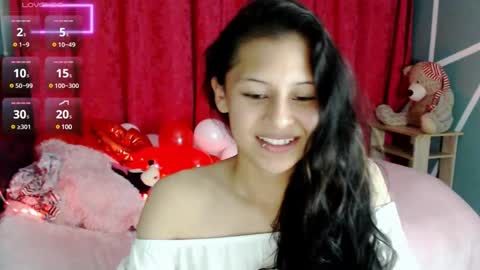Snapshot of ashly_little2 chatting on February 19, 1:29 am Ashly online show from February 19, 1:29 am