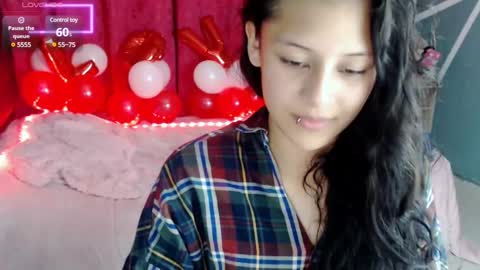 Snapshot of ashly_little2 chatting on February 15, 1:10 am Ashly online show from February 15, 1:10 am