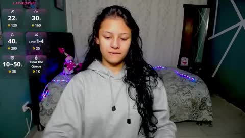 Snapshot of ashly_little2 chatting on October 18, 11:47 am Ashly online show from October 18, 11:47 am