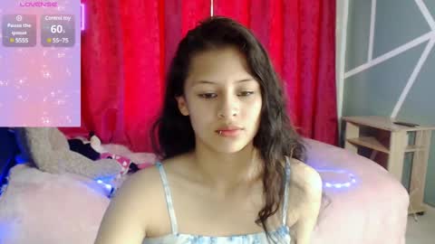 Snapshot of ashly_little2 chatting on March 12, 7:25 pm Ashly online show from March 12, 7:25 pm