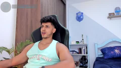 Snapshot of ashton_coleman_ chatting on January 14, 7:21 pm my name real is camilo online show from January 14, 7:21 pm