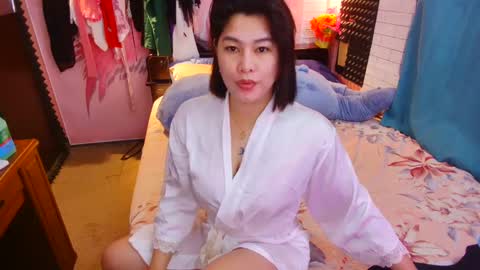 Snapshot of asian_diana69 chatting on February 4, 11:59 pm diane online show from February 4, 11:59 pm