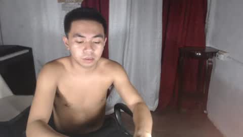 Snapshot of asian_janush chatting on October 20, 10:42 am asian_janush online show from October 20, 10:42 am