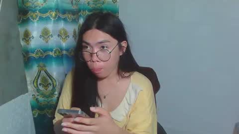 Rhean online show from March 2, 10:38 pm