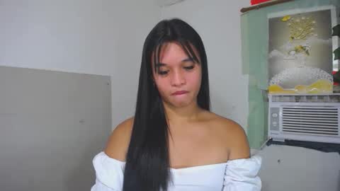 Snapshot of asian_yannie chatting on October 9, 10:59 pm Yan online show from October 9, 10:59 pm