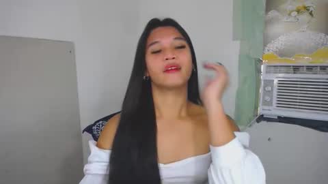 Snapshot of asian_yannie chatting on October 14, 2:47 am Yan online show from October 14, 2:47 am
