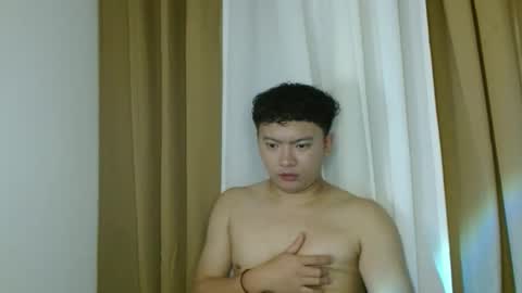 Snapshot of asiangay1209 chatting on September 22, 11:09 pm asiangay1209 online show from September 22, 11:09 pm