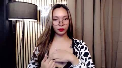 Snapshot of asianhottiesttamira chatting on September 28, 11:52 am HI IM TAMIRA LOOKING FOR SERIOUS RELATIONSHIP online show from September 28, 11:52 am