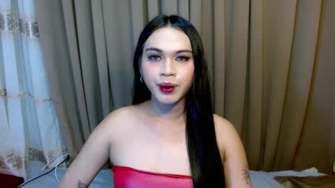 Snapshot of asianhugecockjulia1 chatting on October 1, 11:31 am JULIA online show from October 1, 11:31 am