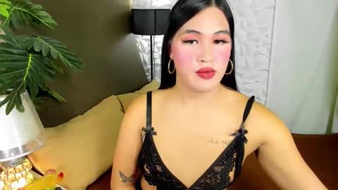 asianhugecocktrisha online show from December 21, 7:20 pm