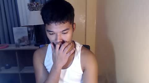 asianhunk_jamesx online show from October 11, 11:48 am