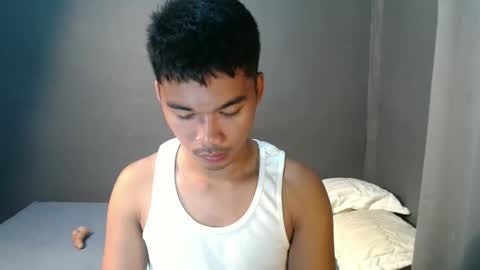 asianhunk_jamesx online show from September 9, 9:48 pm