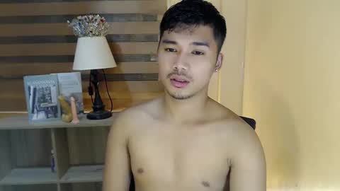 asianhunk_jamesx online show from November 30, 10:33 am
