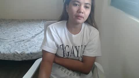 Snapshot of asianprettymay chatting on October 15, 5:54 am asianprettymay online show from October 15, 5:54 am