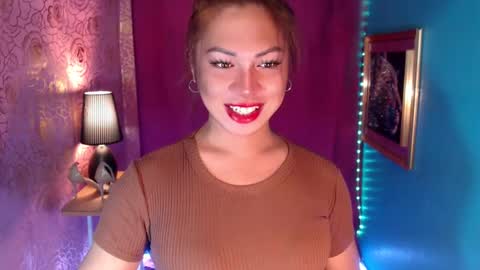Snapshot of asiansignificant chatting on October 14, 12:35 am Babe online show from October 14, 12:35 am