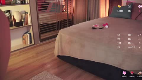 Audrey online show from January 24, 5:00 pm