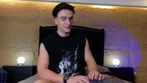 Aslan  online show from April 14, 3:10 am