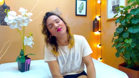 ASLY online show from October 14, 12:19 pm