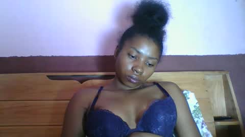 asmiraa online show from February 18, 6:41 pm