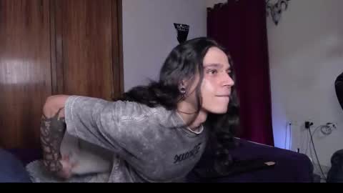 asmodeuszz online show from October 16, 4:01 am