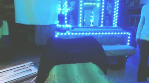 SIR WILLIAM online show from December 31, 12:36 pm