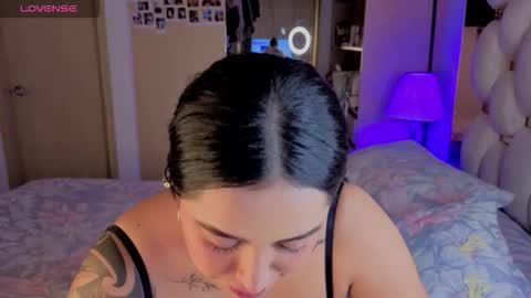 Snapshot of asshley__ chatting on September 22, 6:39 am Ashley online show from September 22, 6:39 am