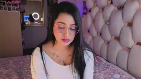 Snapshot of asshley__ chatting on October 18, 4:16 am Ashley online show from October 18, 4:16 am
