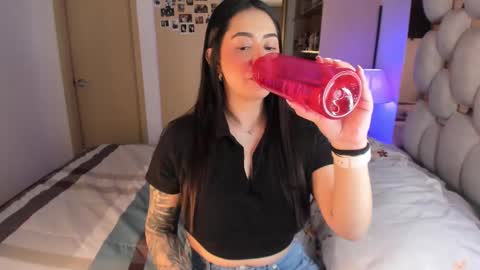 Snapshot of asshley__ chatting on March 1, 4:04 am Ashley online show from March 1, 4:04 am