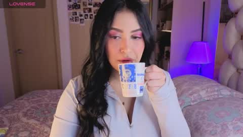Snapshot of asshley__ chatting on October 19, 9:19 pm Ashley online show from October 19, 9:19 pm