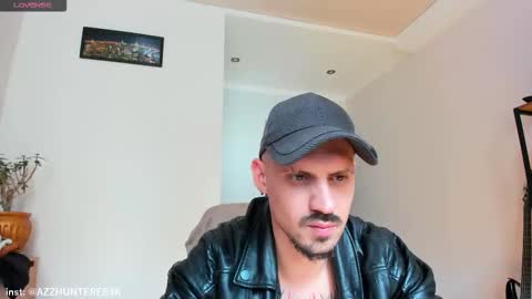 Snapshot of asshunter4k chatting on September 15, 9:11 am asshunter4k online show from September 15, 9:11 am