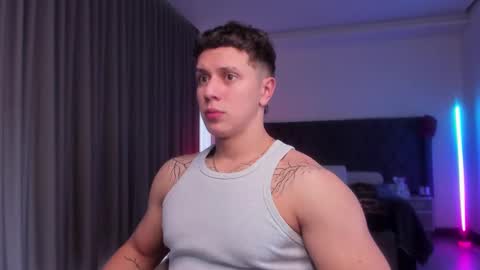 astonhills online show from September 24, 4:14 pm